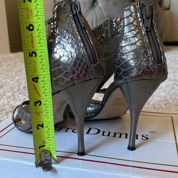 Pierre Dumas Stilettos - Picture 8 of 9